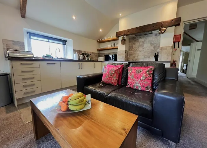 Holiday home 2 Bed In Sz379 *