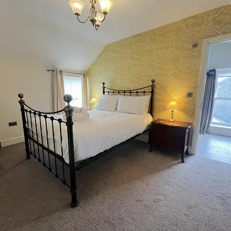 בית נופש 2 Bed In Sz379